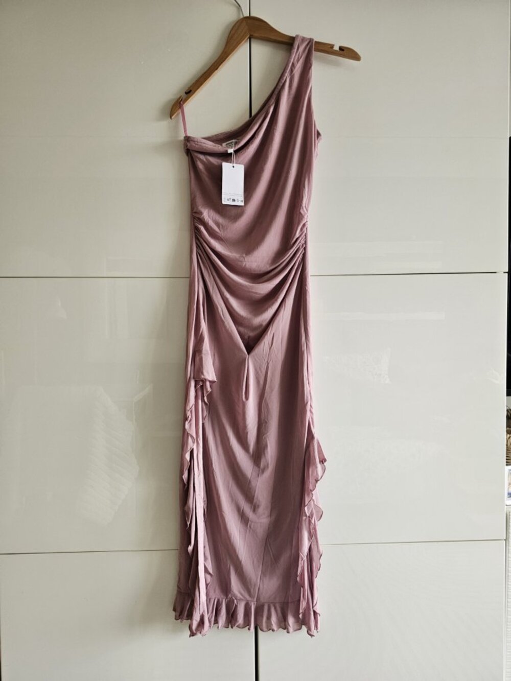 New One Shoulder Ruched Midi Dress Pink Sheer Ruffle Hem - Picture 2 of 8